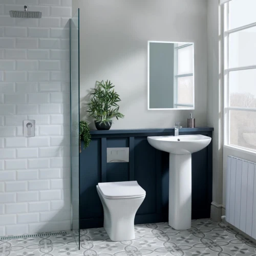 Lydford Back To Wall Pan